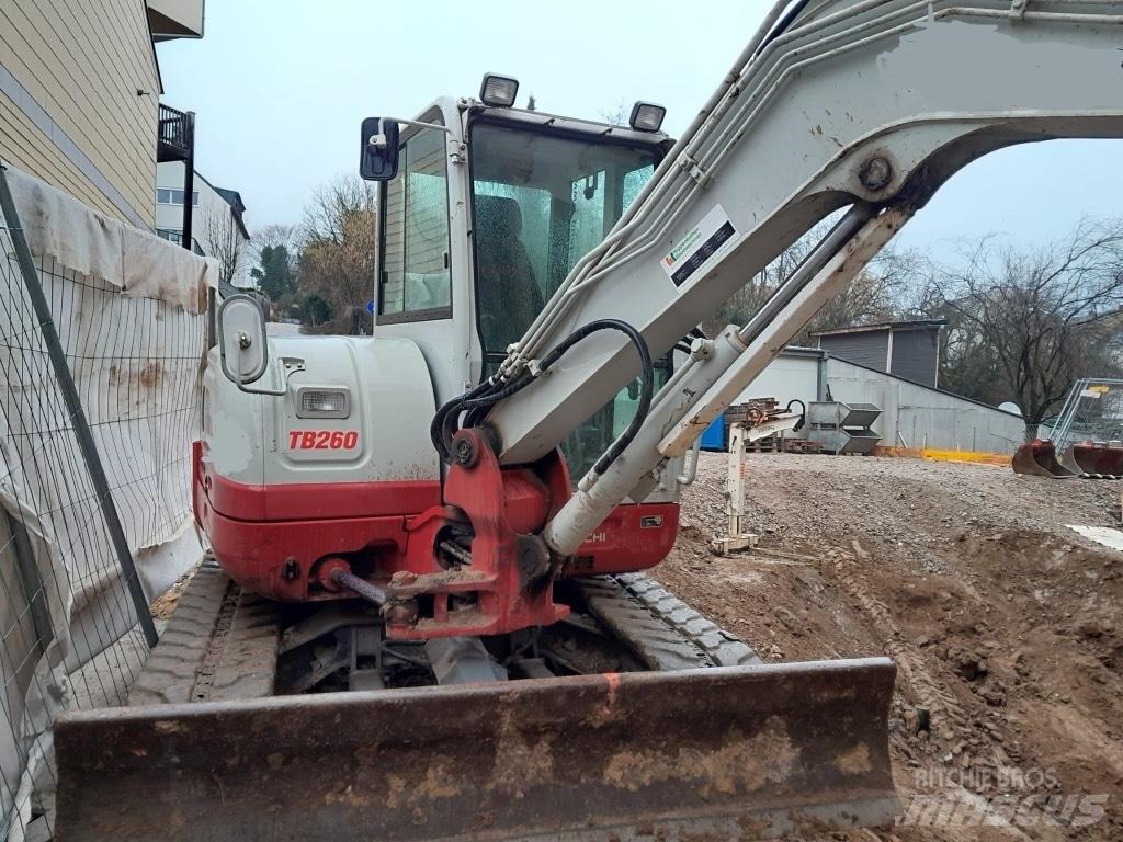 Takeuchi TB 260 Mini bageri < 7t
