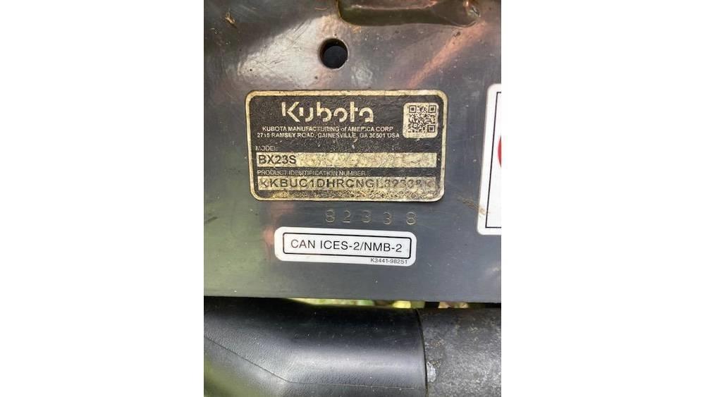 Kubota BX23s Traktori