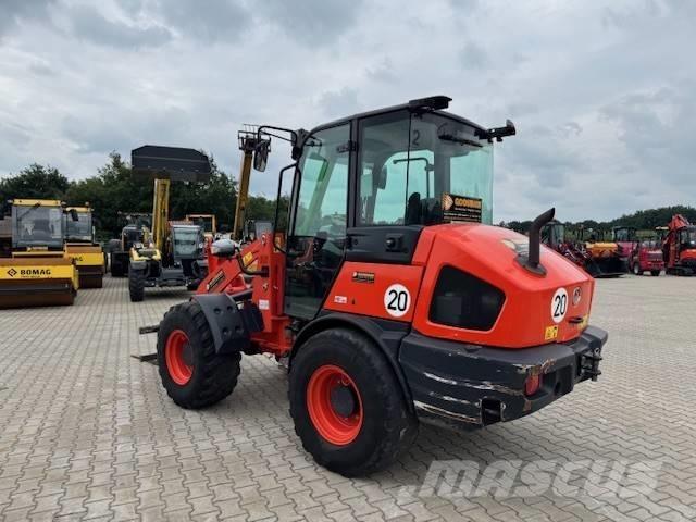 Kubota R 090 Utovarivači na točkove