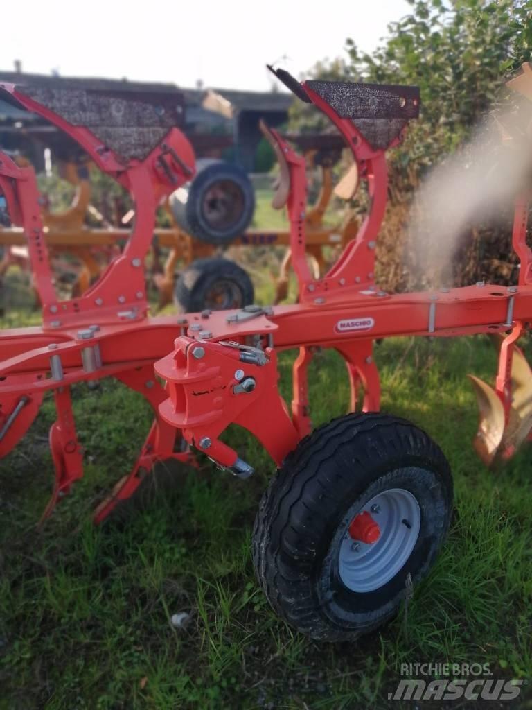 Maschio UNICO M 4+1 Plugovi obrtači