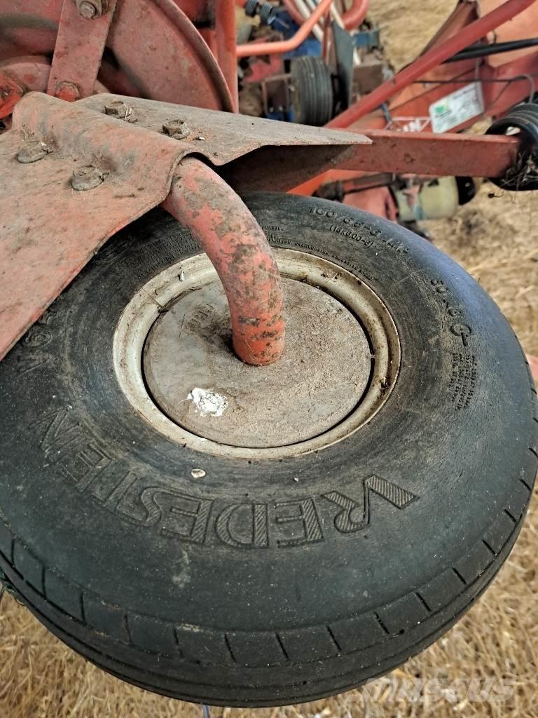 Kuhn GF8501 MH Okretači i sakupljači sena