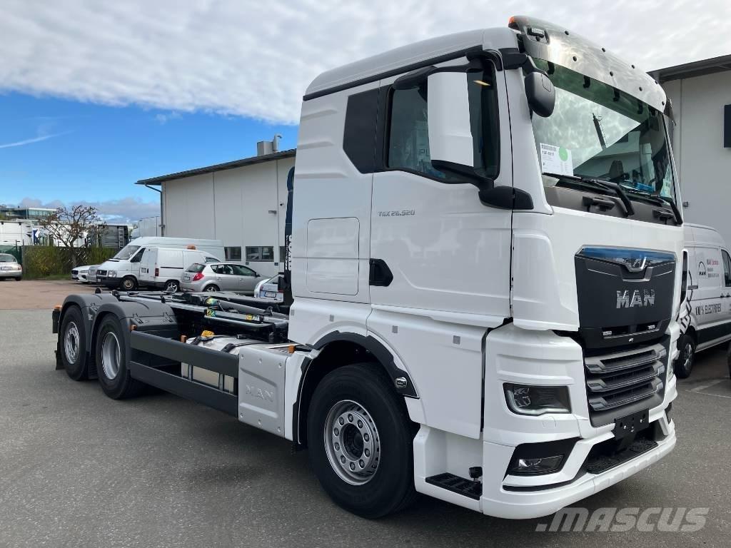 MAN TGX 26.520 Rol kiper kamioni sa kukom za podizanje tereta