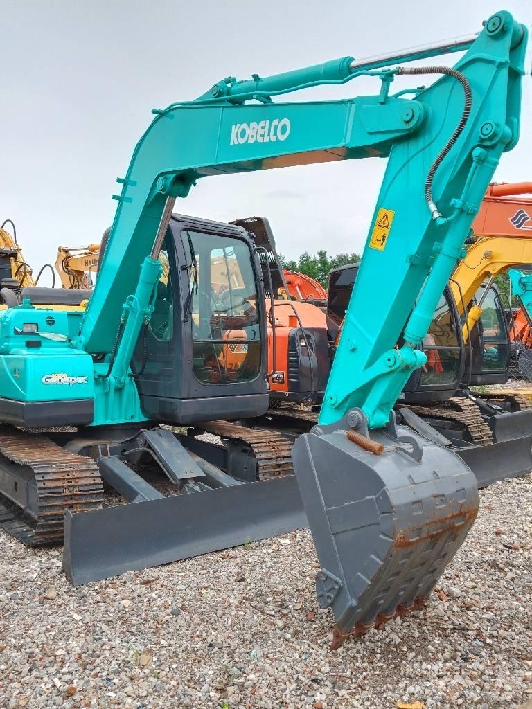 Kobelco SK 75 Bageri guseničari