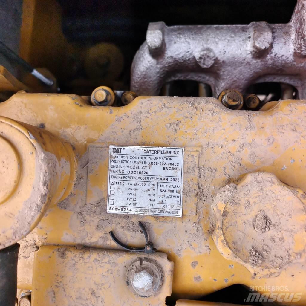 CAT 320 D Bageri guseničari