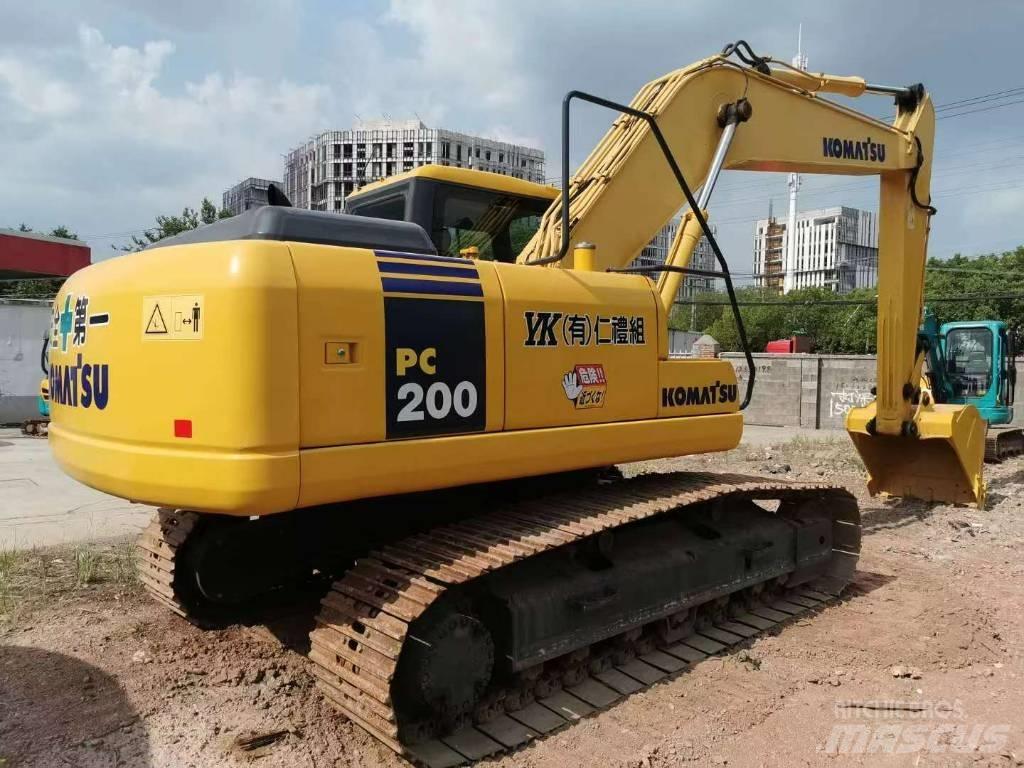Komatsu PC 200 Bageri guseničari