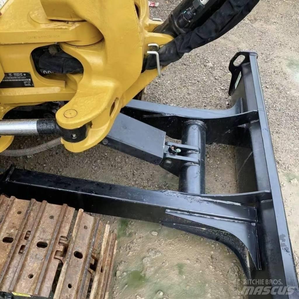 CAT 303 CR Mini bageri < 7t