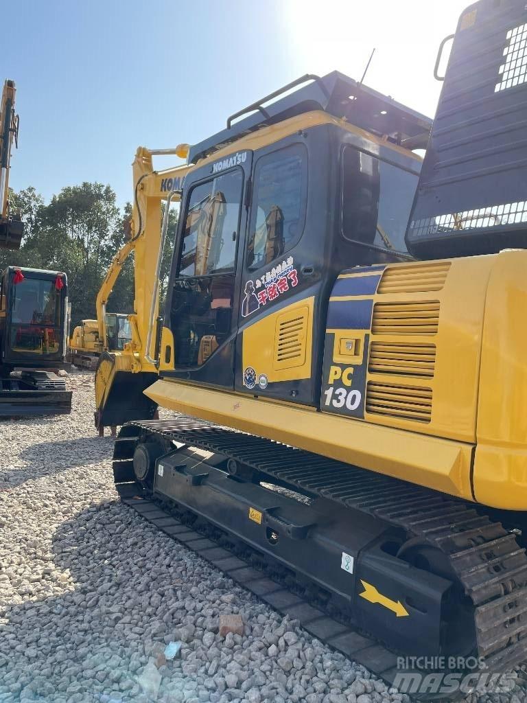 Komatsu 130-7 Bageri guseničari