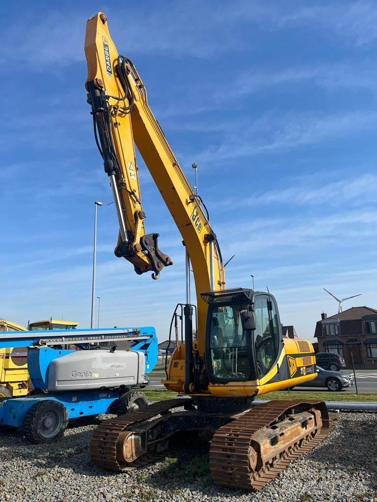 JCB 240NLC Bageri guseničari