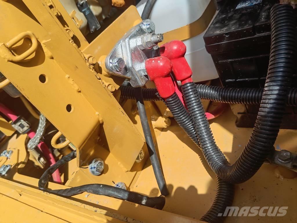 CAT 312 D2GC Bageri guseničari