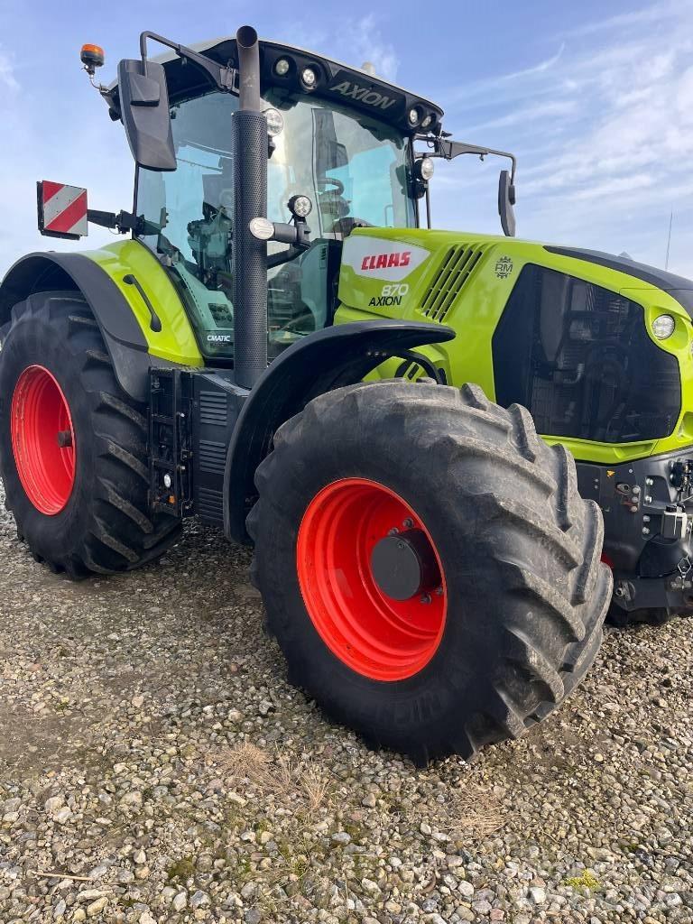 CLAAS AXION 870 Traktori