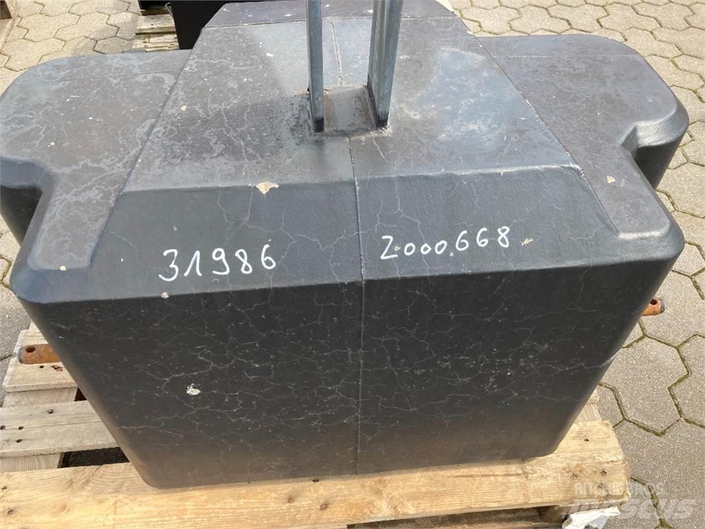  SUER 700 kg Ostala dodatna oprema za traktore