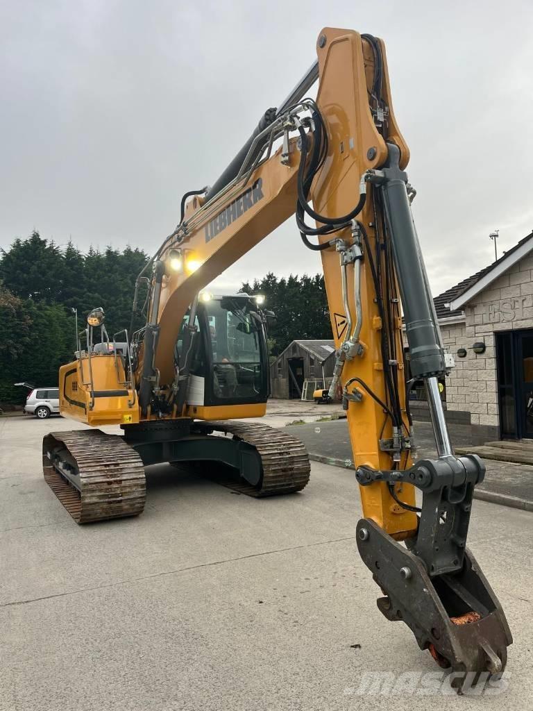 Liebherr R 922 Bageri guseničari