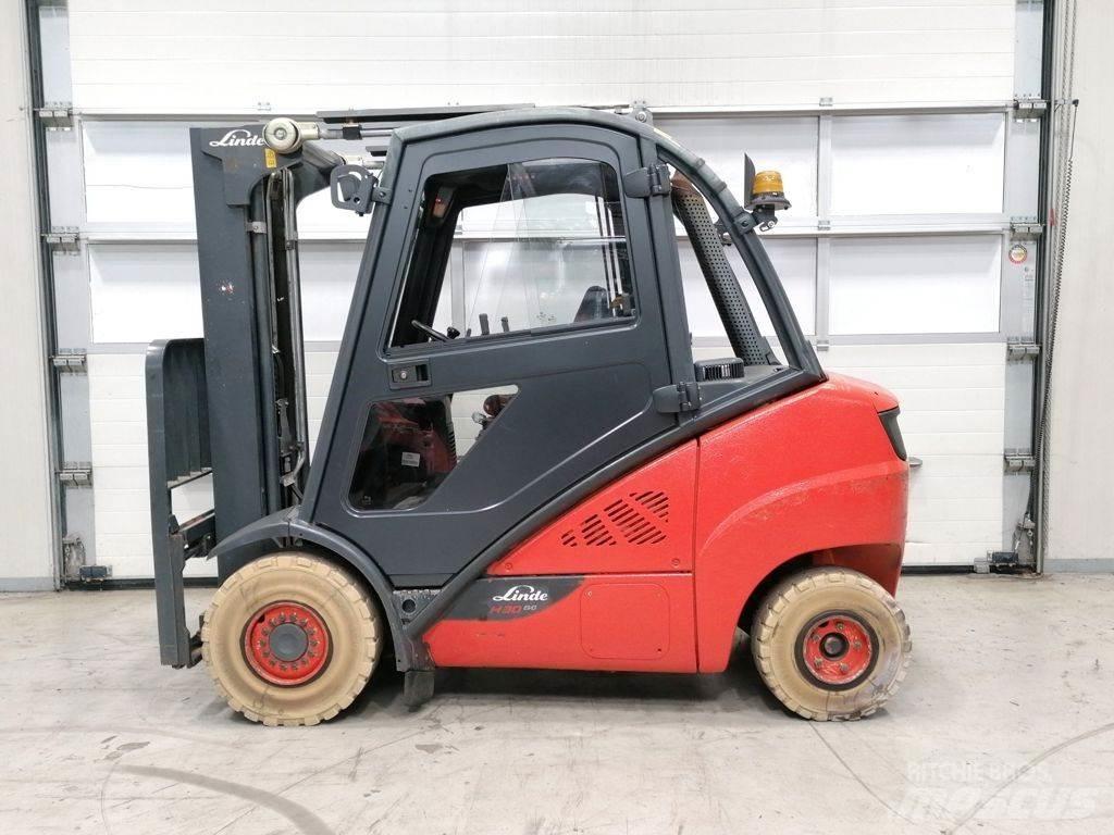 Linde H30D-02 Dizelski viljuškari