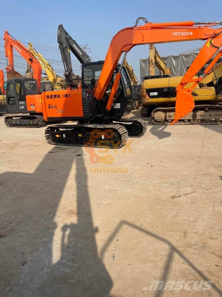 Hitachi ZX70 Midi bageri 7t – 12t