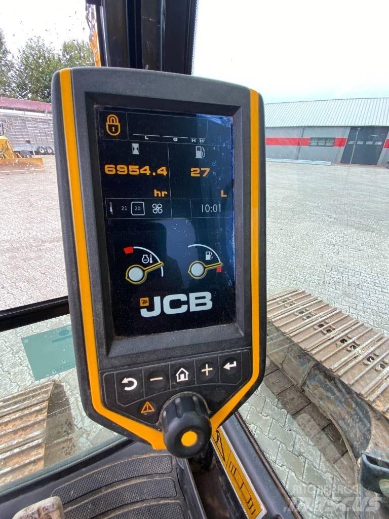 JCB JS 220 LC Bageri guseničari