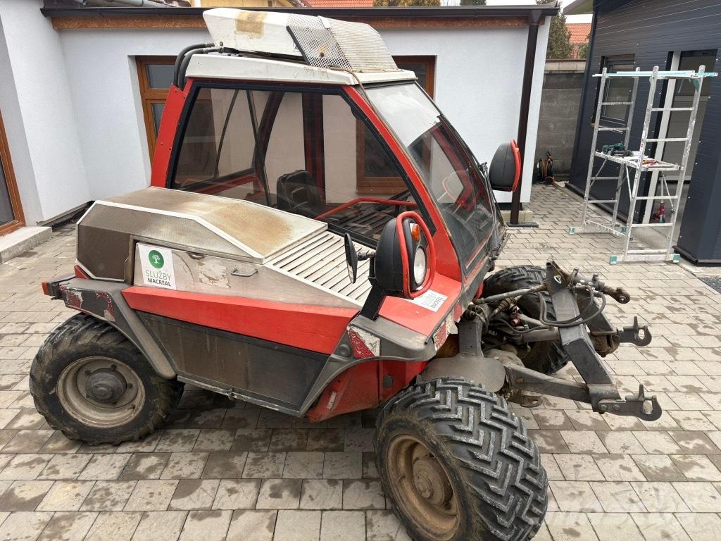 Reform Metrac H5 Traktori