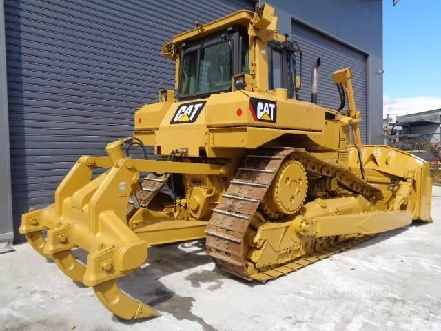 CAT D 6 T XL Buldožeri