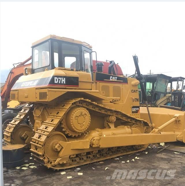 CAT D7H Buldožeri guseničari