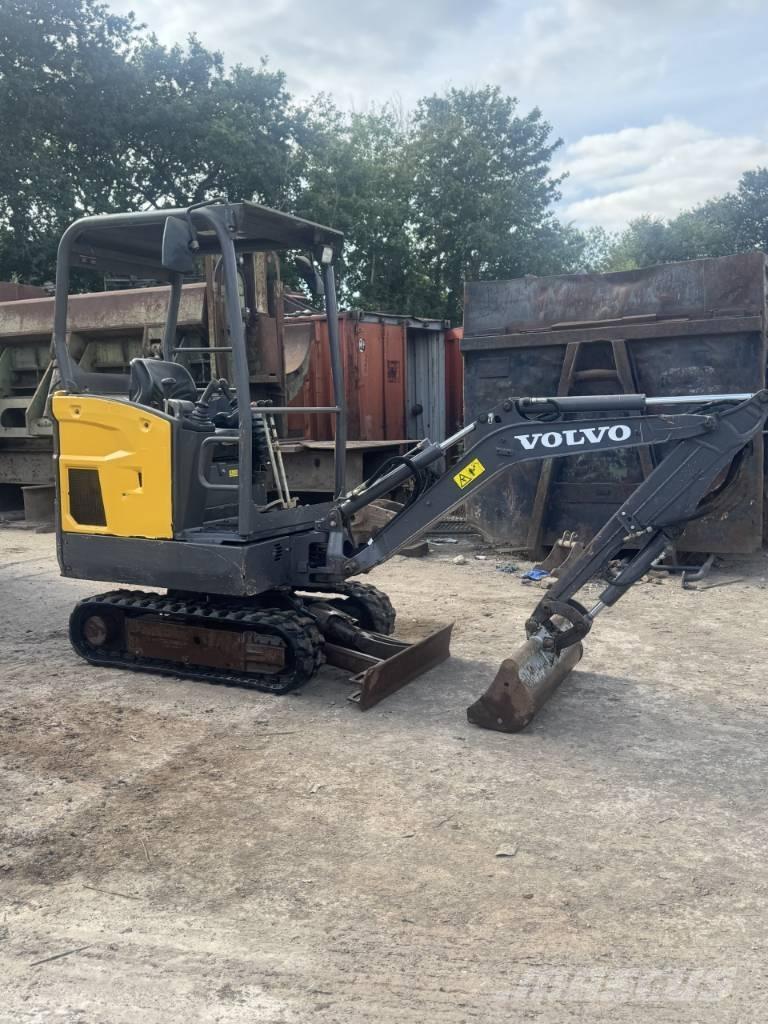 Volvo EC 15 Mini bageri < 7t