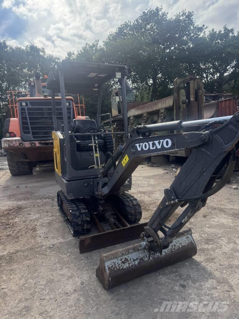 Volvo EC 15 Mini bageri < 7t