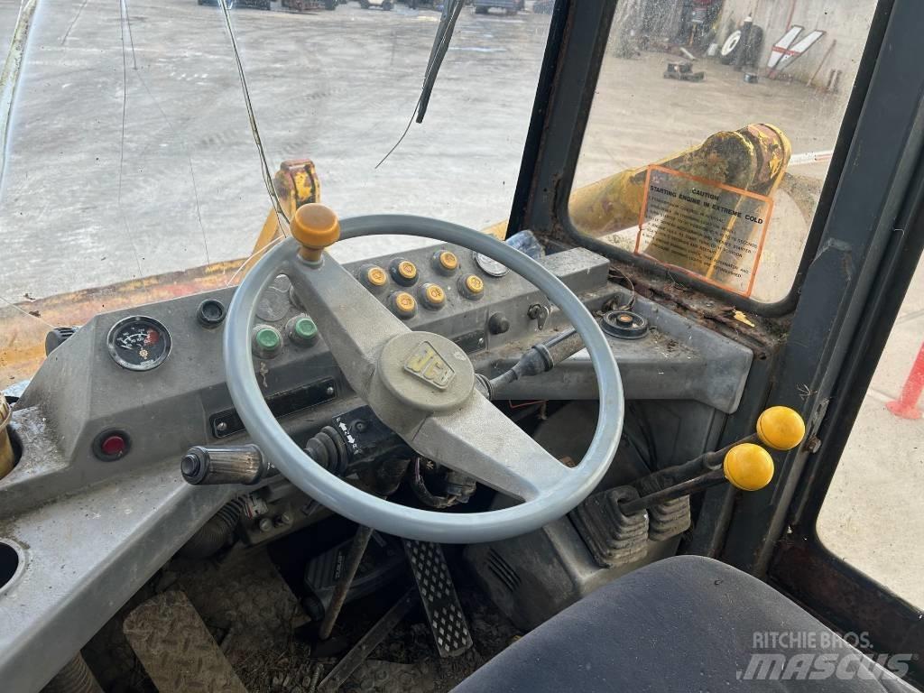 JCB 410 Utovarivači na točkove