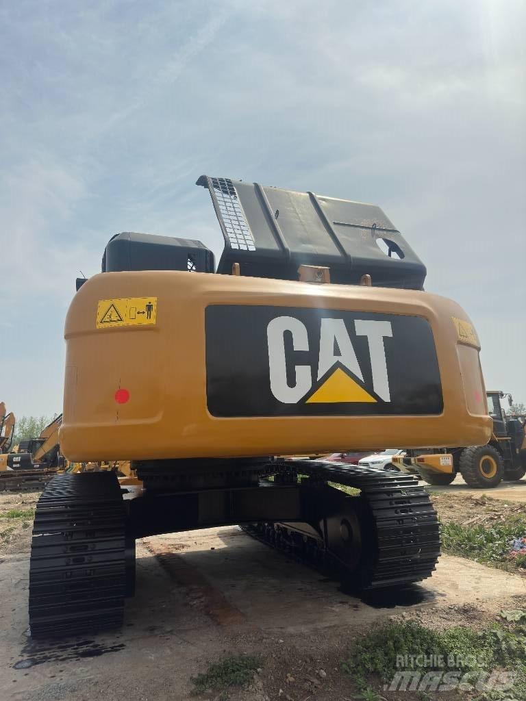CAT 330 D2 Bageri guseničari