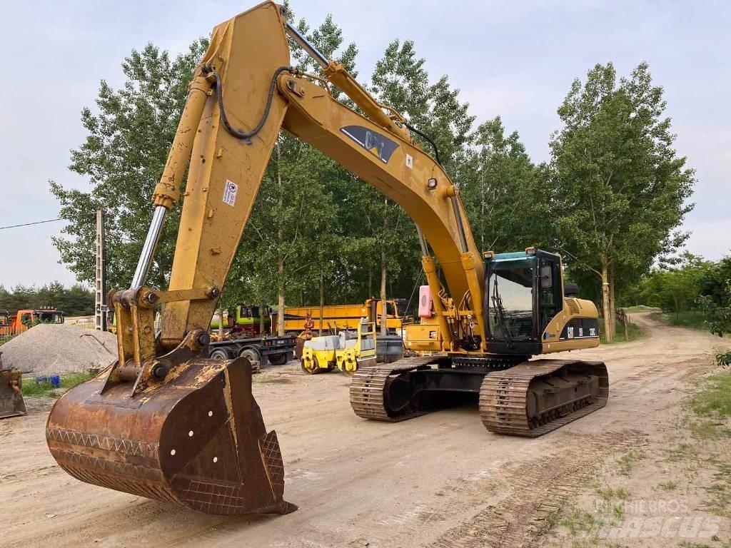 CAT 330CL Bageri guseničari