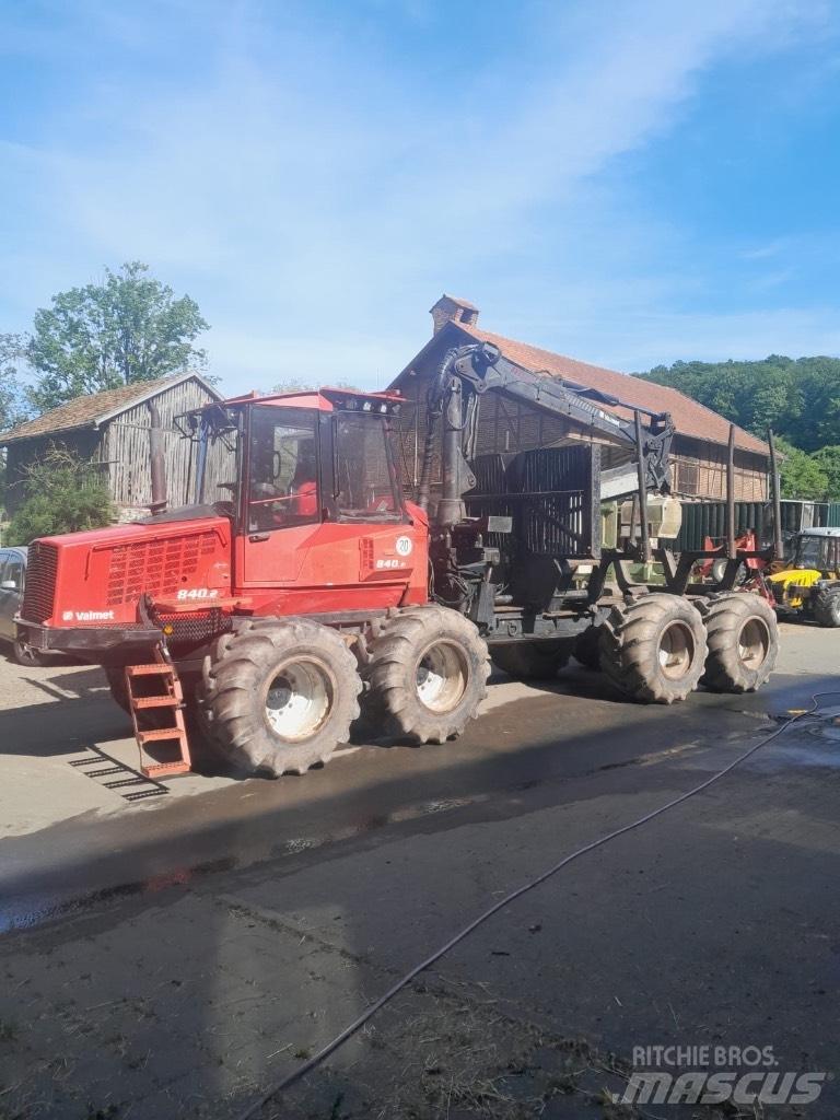 Valmet 840.2 Forvarderi