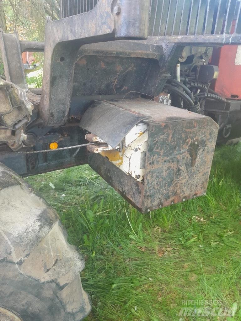 Valmet 840.2 Forvarderi
