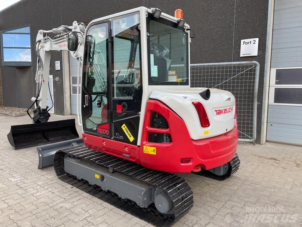Takeuchi TB370 Mini bageri < 7t