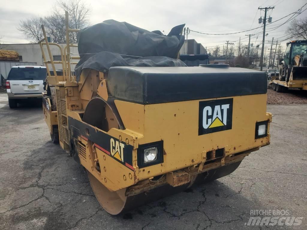 CAT CB 534 Valjci sa duplim bubnjem