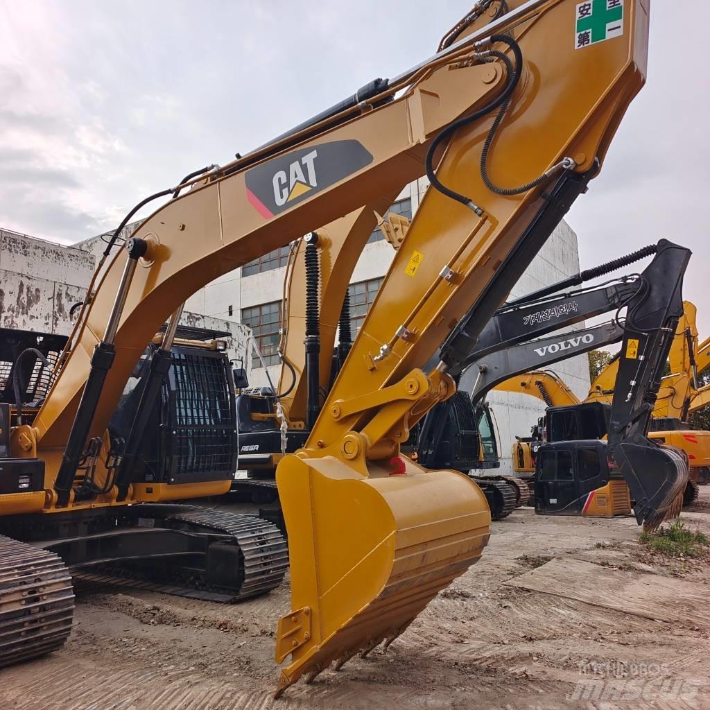 CAT 324D Bageri guseničari