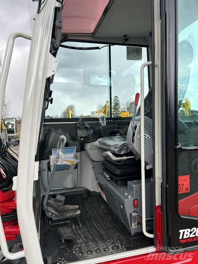 Takeuchi TB260 Mini bageri < 7t