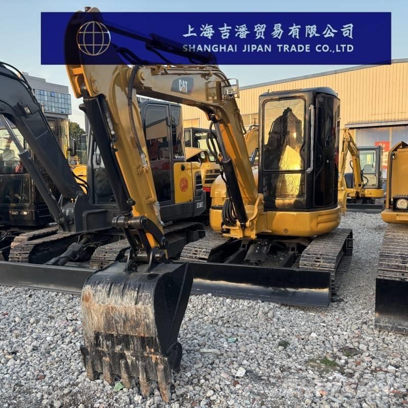 CAT 304 Mini bageri < 7t