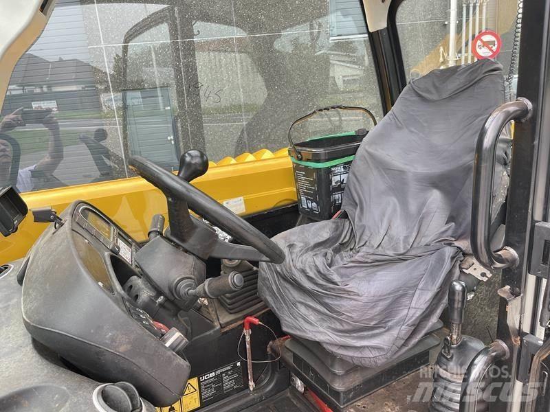 JCB 531 - 70 Teleskopski viljuškari