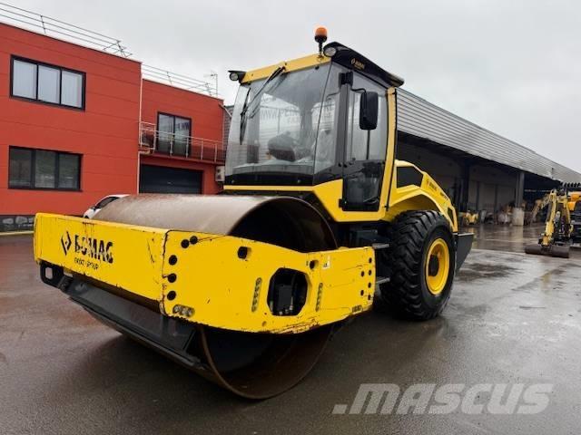 Bomag BW 212 D 5 Nabijači zemlje