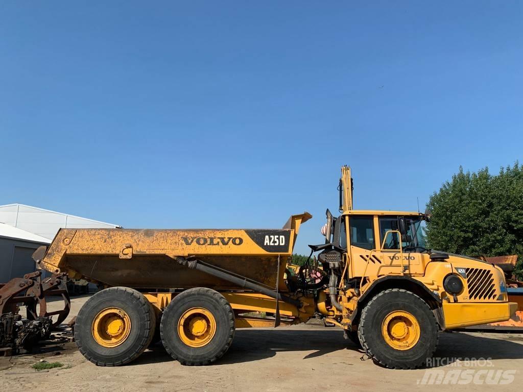 Volvo A 25 D Zglobni damperi