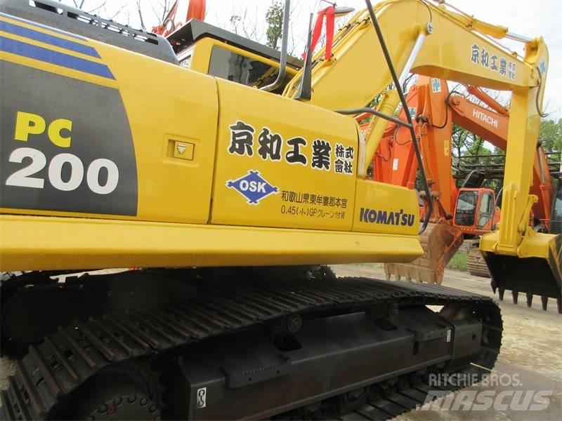 Komatsu PC 200-8N1 Bageri guseničari