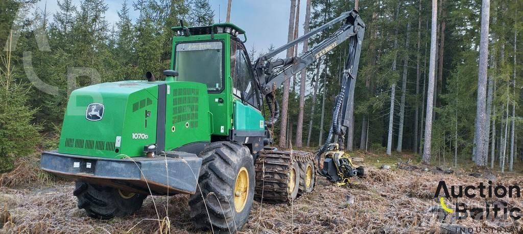 John Deere 1070 D Harversteri