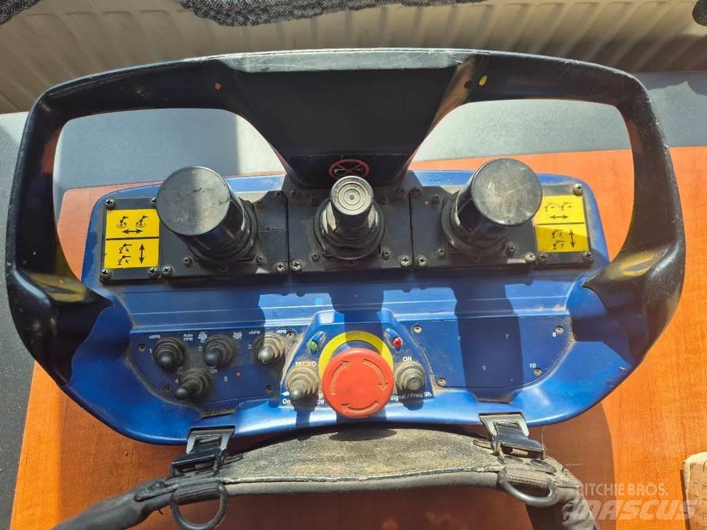Fassi F 195 A-24 Kontejnerski kranovi na točkovima