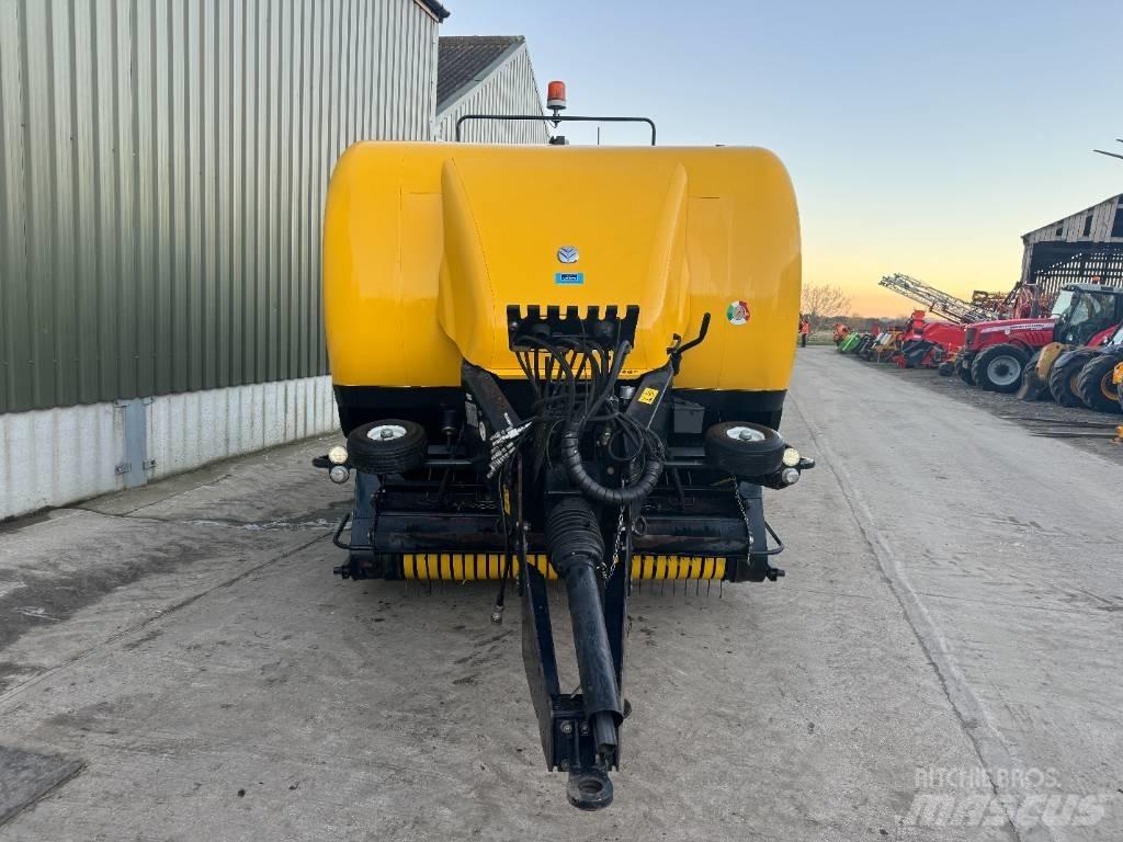 New Holland BB 9060 Prese/balirke za četvrtaste bale