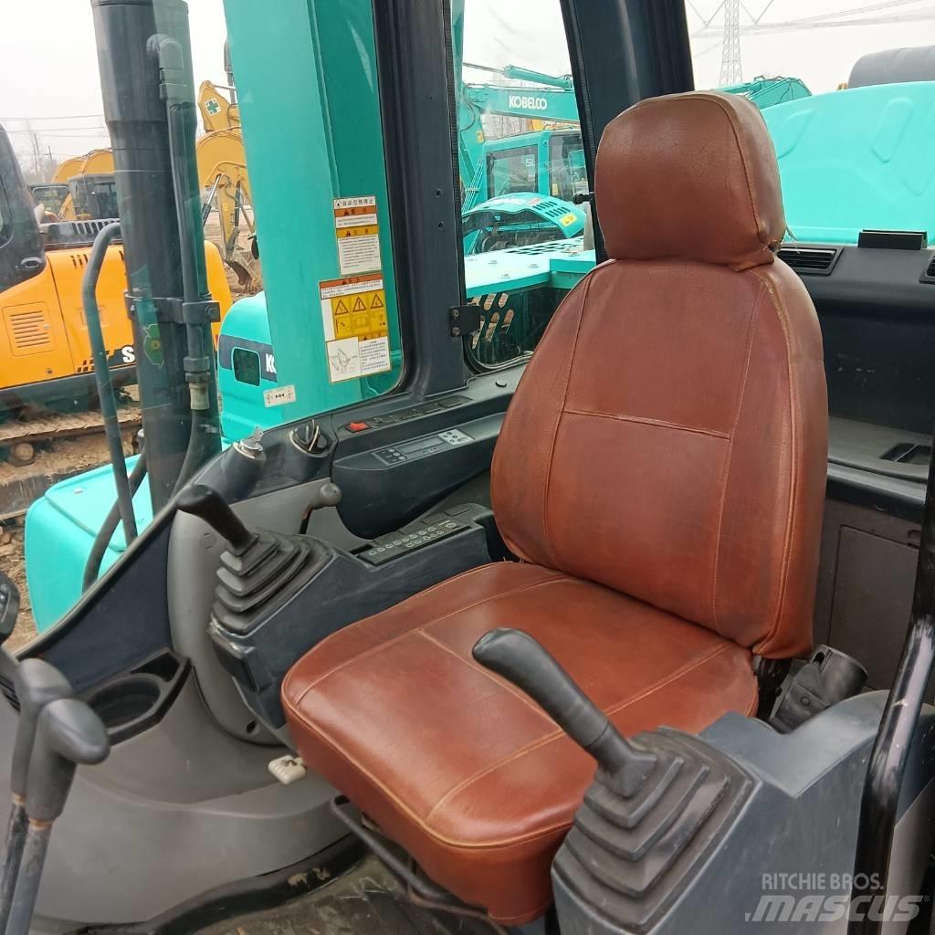 Kobelco SK75-8 Midi bageri 7t – 12t