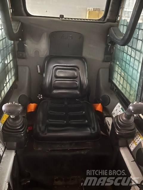Bobcat S 100 Skid steer mini utovarivači