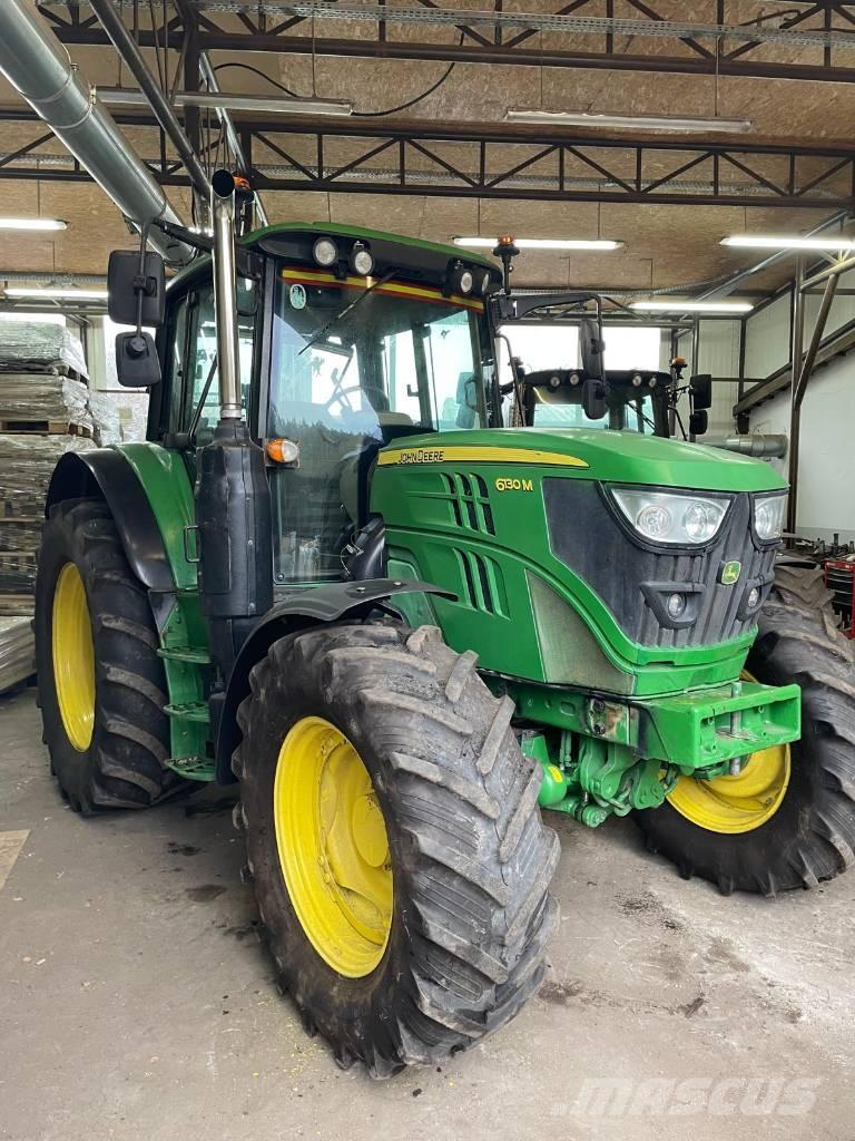 John Deere 6130 M Traktori