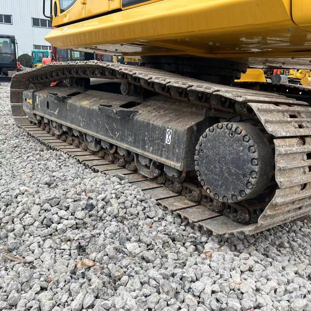 Komatsu PC240 Bageri guseničari