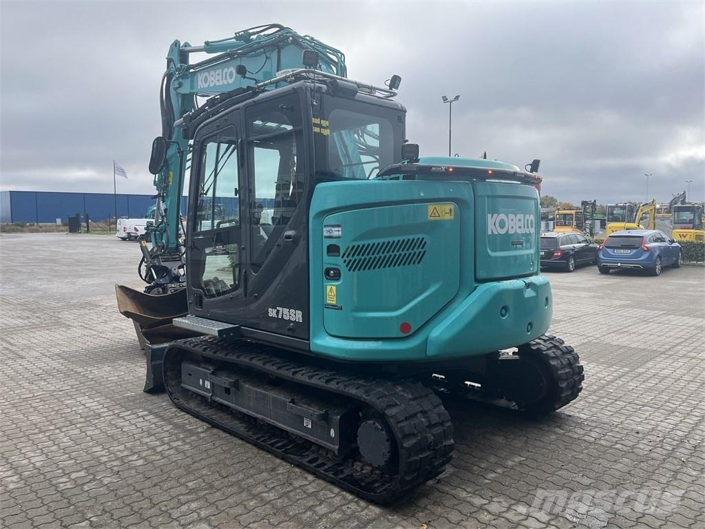 Kobelco SK 75 SR Midi bageri 7t – 12t