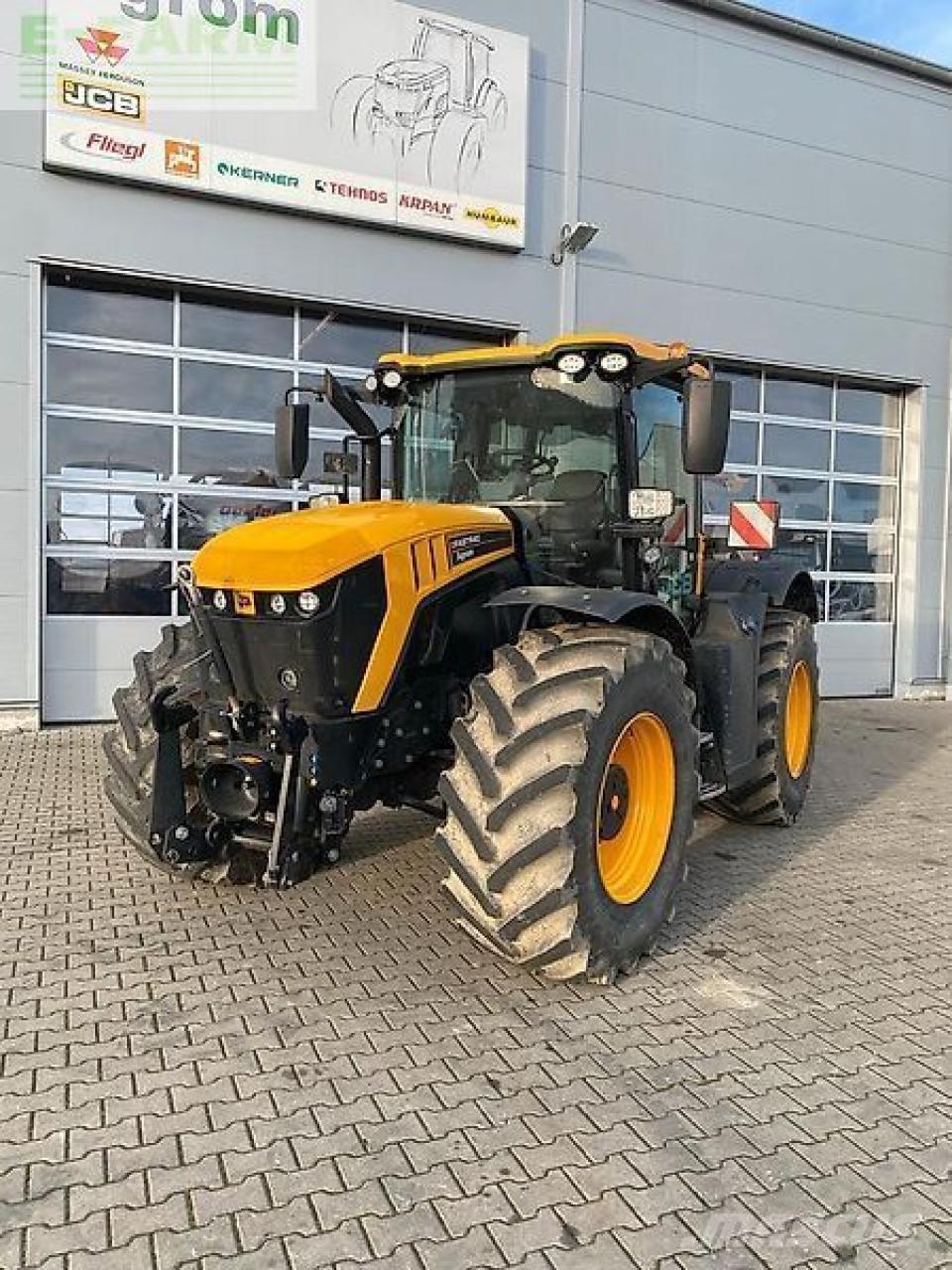 JCB 4220 fatsrac Traktori