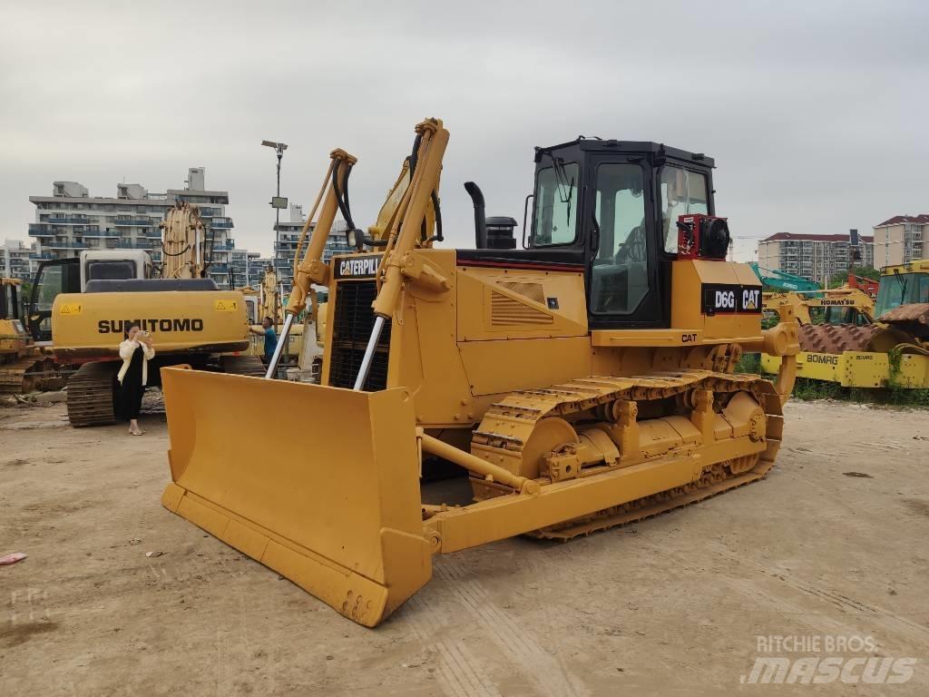 CAT D 6 G Buldožeri guseničari
