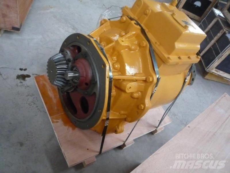 Komatsu D 155 A-1 Transmisija