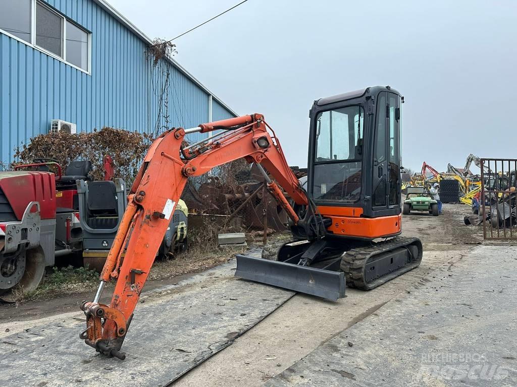 Hitachi ZX 27 U-2 Mini bageri < 7t